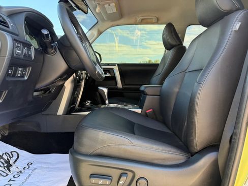 Used 2023 Toyota 4Runner TRD Sport w/ Technology Package AWD/4WD image 18
