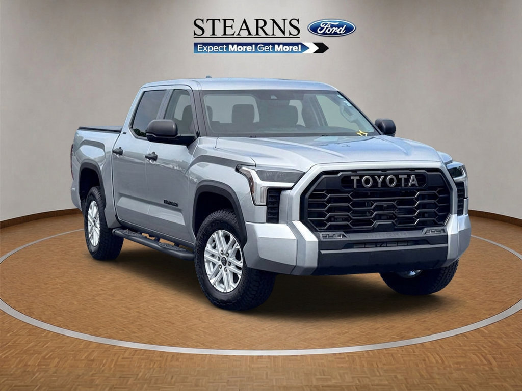 Used 2022 Toyota Tundra SR5 AWD/4WD image 1