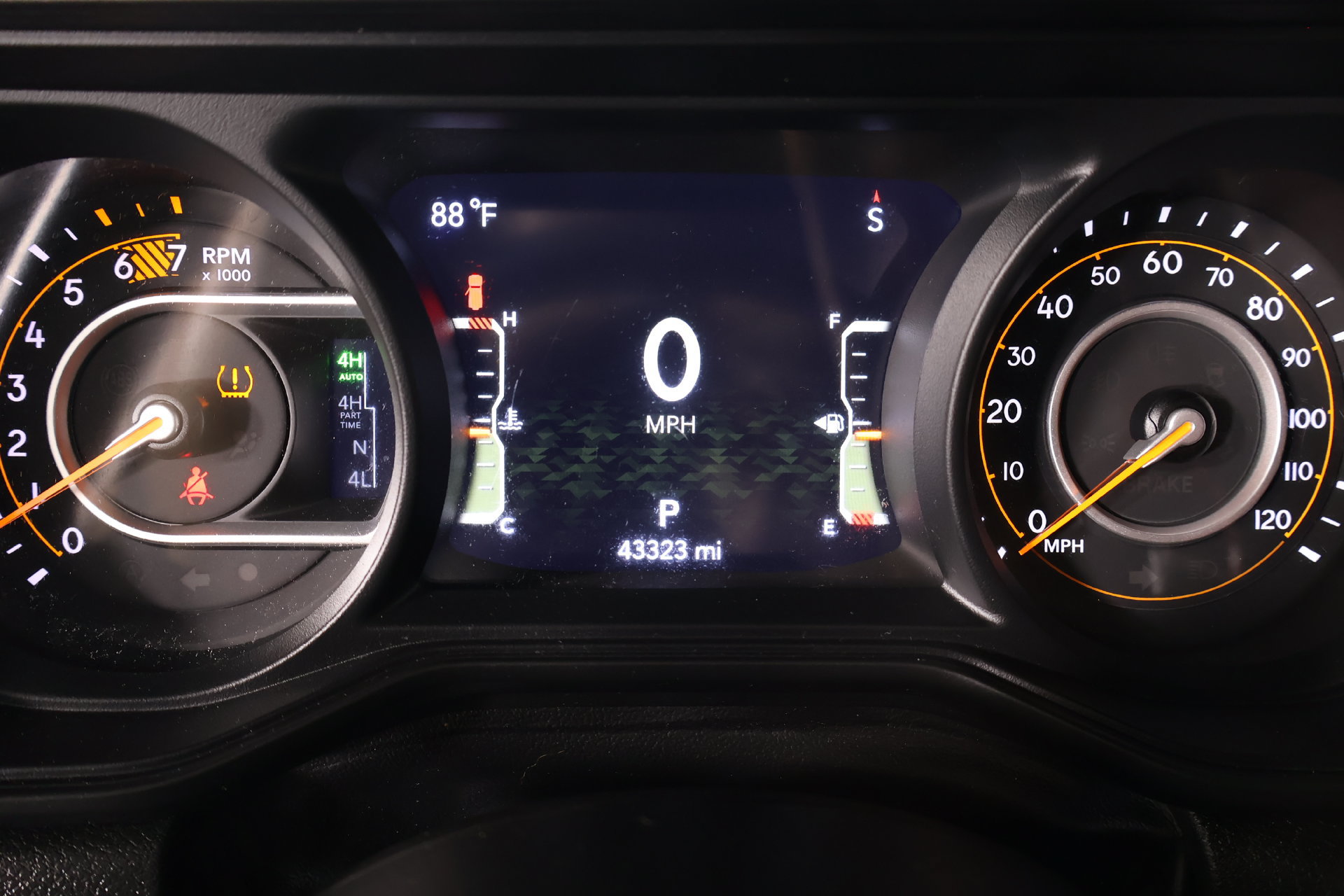 Used 2024 Jeep Wrangler Unlimited Rubicon 392 AWD/4WD image 4
