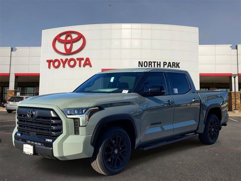 New 2026 Toyota Tundra Limited image 1