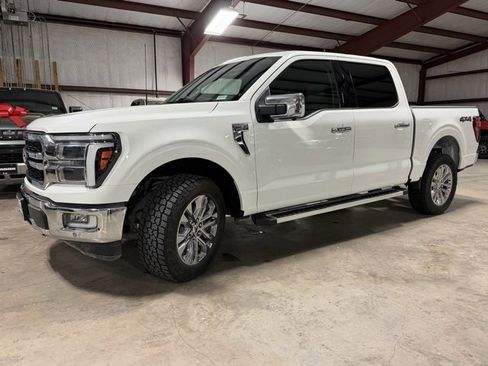 Used 2024 Ford F150 Lariat w/ Mobile Office Package image 4