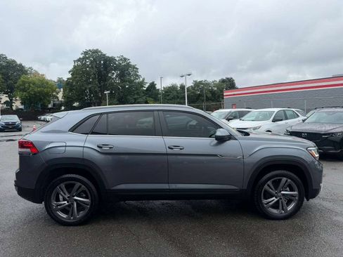 Used 2023 Volkswagen Atlas Cross Sport SE w/ Panoramic Sunroof Package AWD/4WD image 6