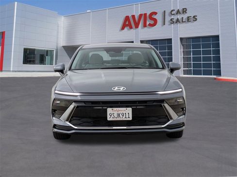 Used 2025 Hyundai Sonata SEL image 2
