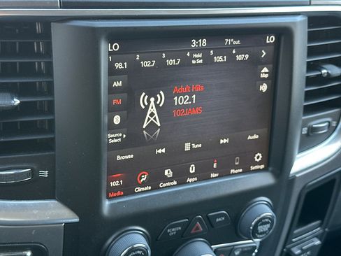 Used 2023 RAM 1500 Classic SLT w/ Trailer & Traction Group image 25