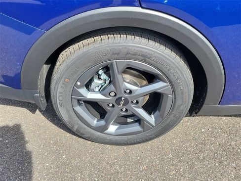 New 2026 Kia K4 LXS image 37