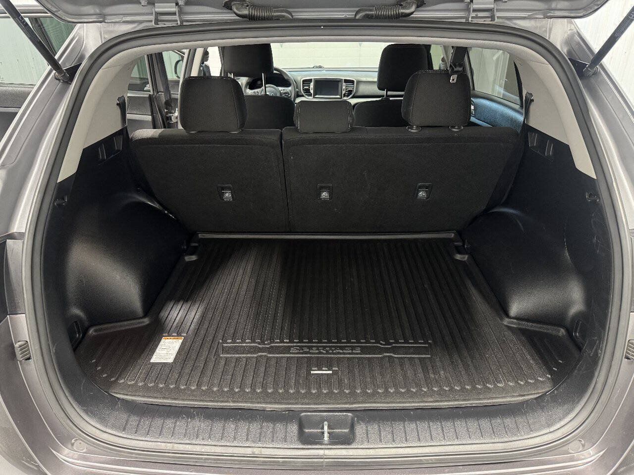 Used 2017 Kia Sportage LX w/ LX Popular Package AWD/4WD image 12