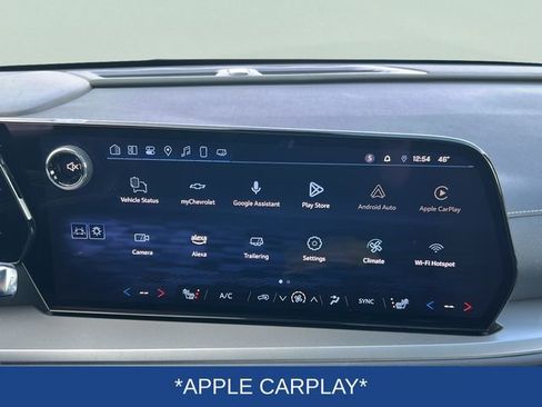 Certified 2025 Chevrolet Traverse LT w/ Driver Confidence Package image 11