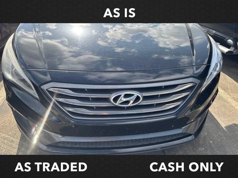 Used 2016 Hyundai Sonata Limited w/ Option Group 04 FWD image 2