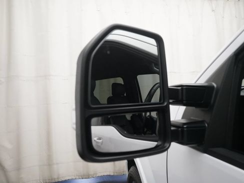 Used 2020 Ford F150 Lariat w/ Equipment Group 502A Luxury AWD/4WD image 23