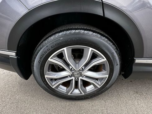 Used 2020 Honda CR-V Touring image 11