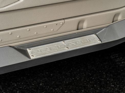 Used 2003 HUMMER H1 4-Door Wagon image 26