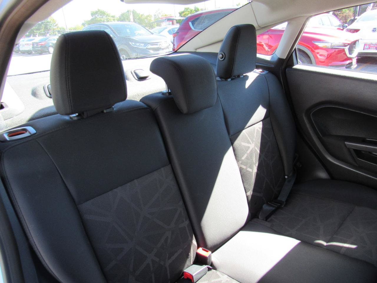 Used 2012 Ford Fiesta SE FWD image 28