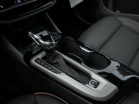 New 2026 Buick Envista Sport Touring FWD image 27