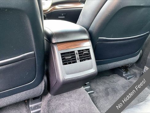 Used 2015 Toyota Avalon XLE FWD image 29