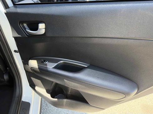 Used 2019 Kia Optima S FWD image 21
