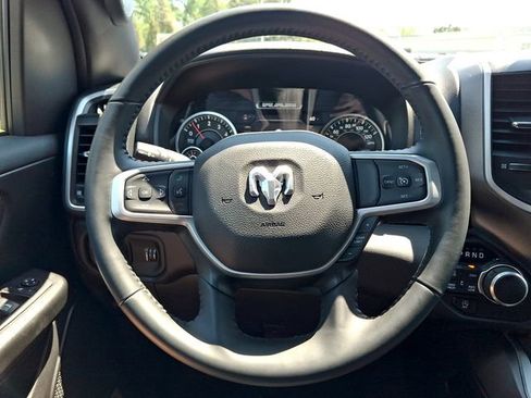 Used 2023 RAM 1500 Big Horn AWD/4WD image 18