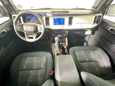 Used 2023 Ford Bronco Heritage Edition AWD/4WD image 29