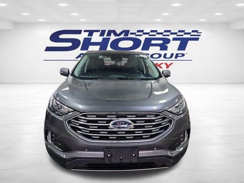 Used 2024 Ford Edge Titanium image 2