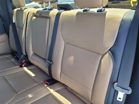 New 2025 Ford F250 Lariat w/ FX4 Off-Road Package image 7