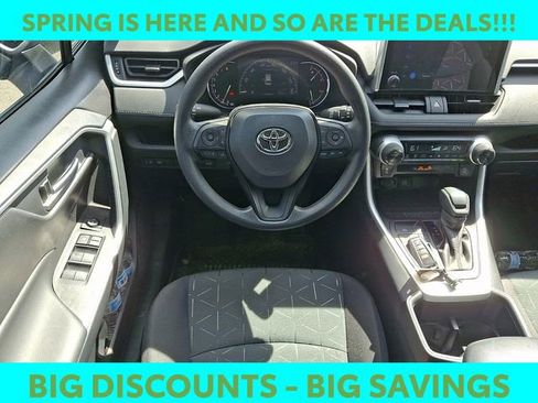 Used 2025 Toyota RAV4 XLE w/ Convenience Package image 11