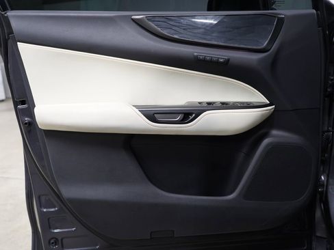 Used 2024 Lexus NX 350h AWD image 9