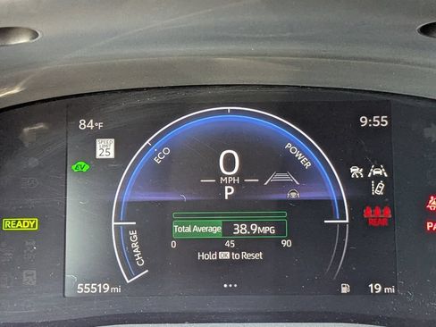 Used 2025 Toyota Camry LE FWD image 24