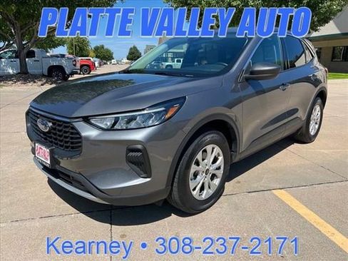 Certified 2024 Ford Escape Active AWD/4WD image 1