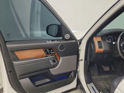 Used 2019 Land Rover Range Rover Supercharged AWD/4WD image 10
