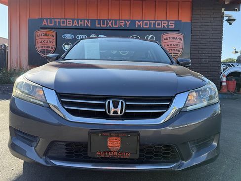 Used 2015 Honda Accord LX image 2