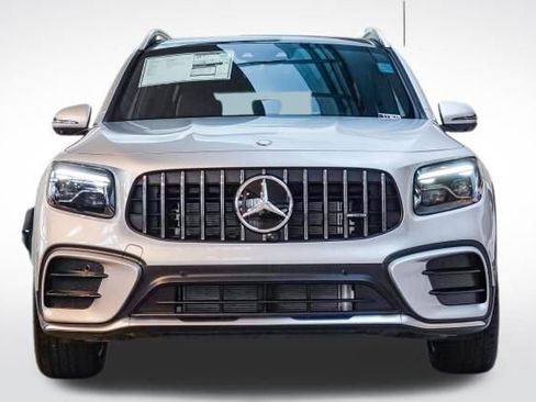 New 2024 Mercedes-Benz GLB 35 AMG 4MATIC image 2