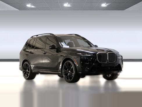 Certified 2023 BMW X7 xDrive40i w/ M Sport Package image 6