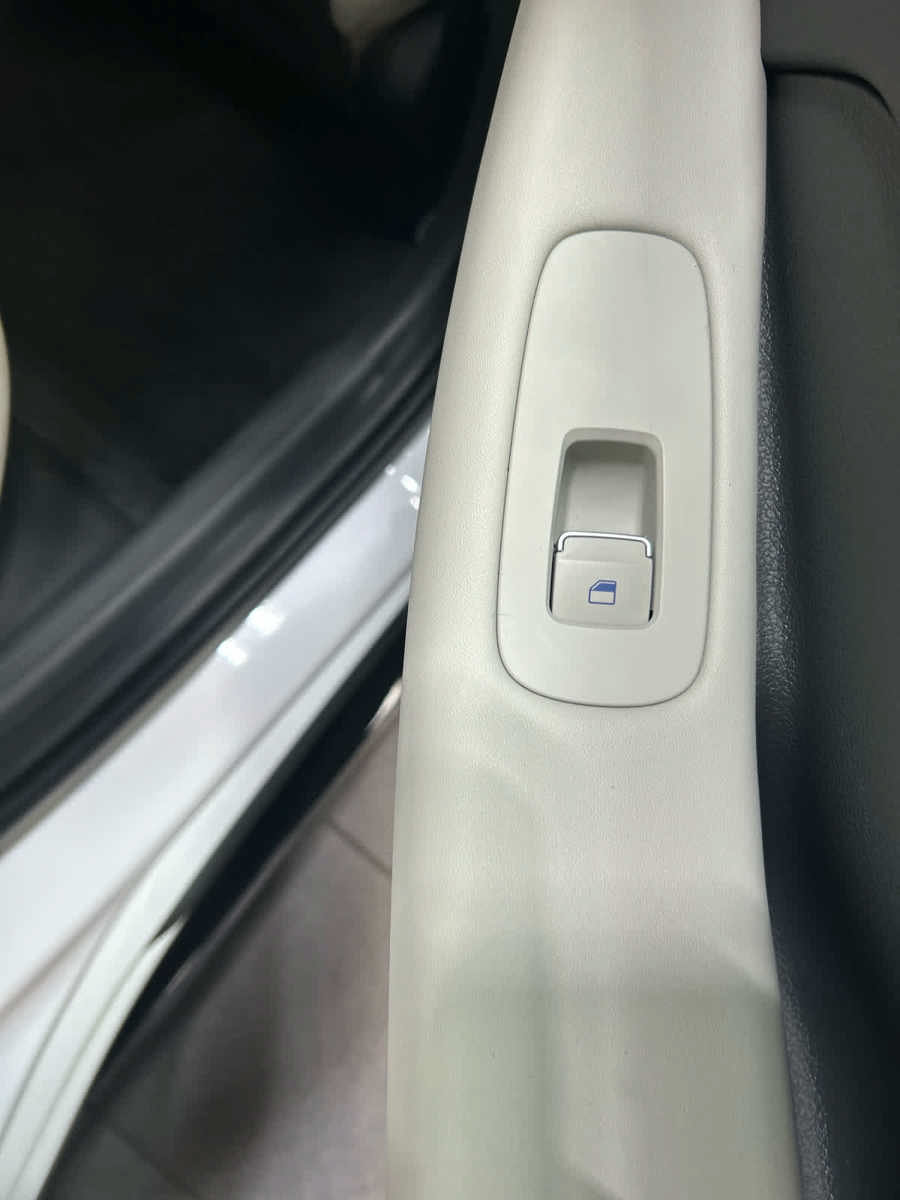 Used 2026 Hyundai Sonata SEL FWD image 27
