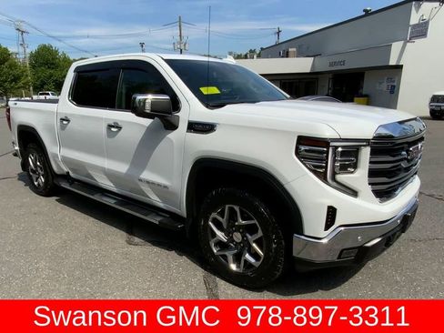 Used 2024 GMC Sierra 1500 SLT w/ SLT Premium Plus Package AWD/4WD image 2