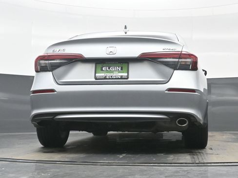 Used 2025 Honda Civic Sport image 28