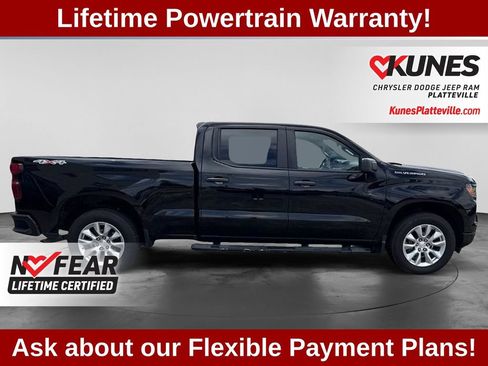Used 2022 Chevrolet Silverado 1500 Custom AWD/4WD image 18