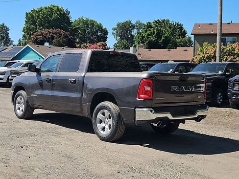 New 2026 RAM 1500 Big Horn AWD/4WD image 5