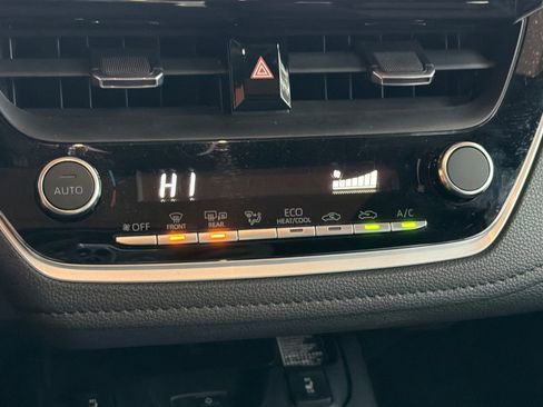 Used 2024 Toyota Corolla XSE image 24