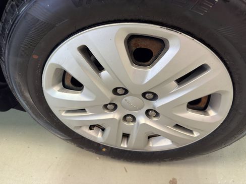 Used 2016 Dodge Journey SE image 34