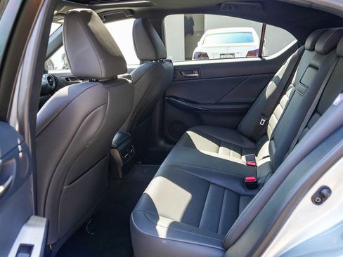Used 2024 Lexus IS 500 RWD image 19