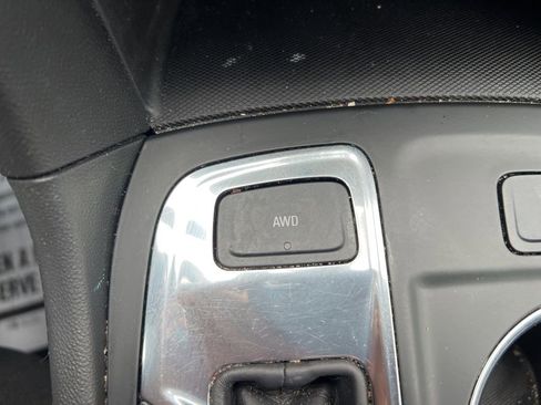 Used 2023 Chevrolet Equinox LT image 23