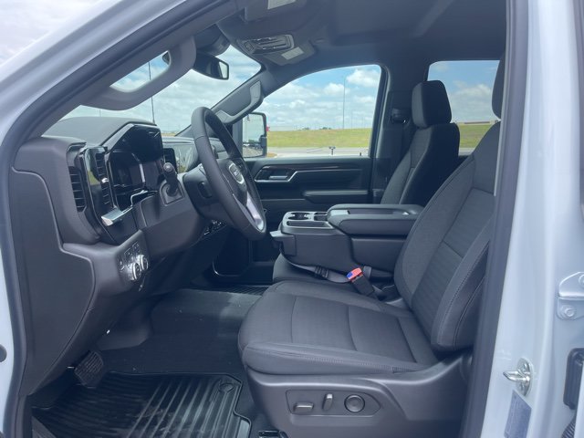 Used 2025 GMC Sierra 2500 SLE w/ Max Trailering Package AWD/4WD image 17