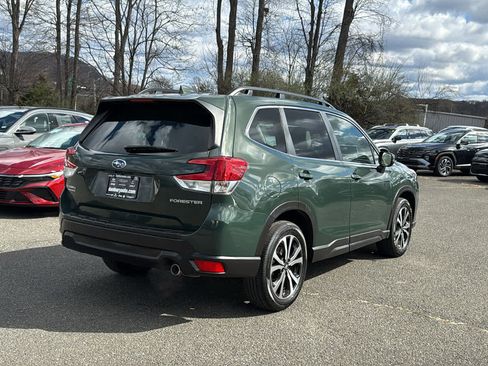 Used 2023 Subaru Forester Limited image 6