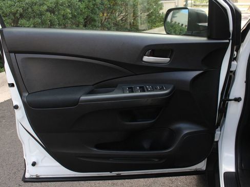 Used 2016 Honda CR-V SE image 14