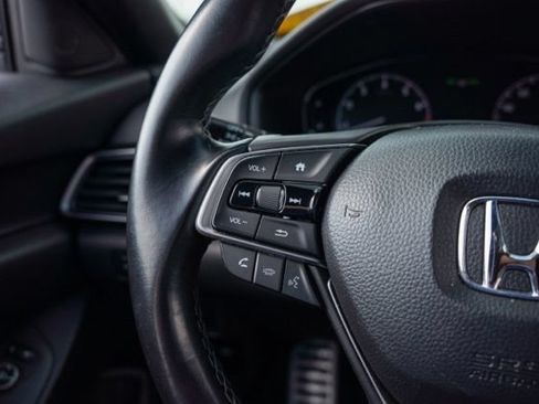 Used 2020 Honda Accord Sport image 17