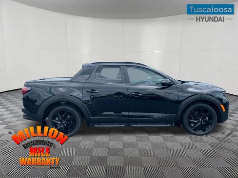 Used 2023 Hyundai Santa Cruz Night AWD/4WD image 9