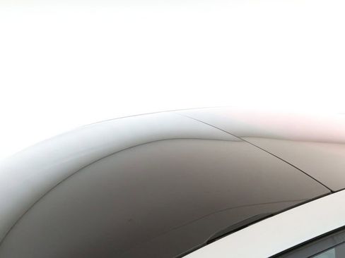 Used 2023 Lucid Air Touring image 8