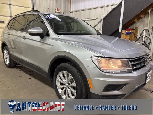 Used 2019 Volkswagen Tiguan S image 1