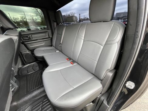 Used 2022 RAM 2500 Tradesman w/ Chrome Appearance Group image 35