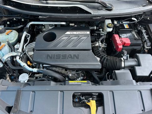 Used 2023 Nissan Rogue SV FWD image 33