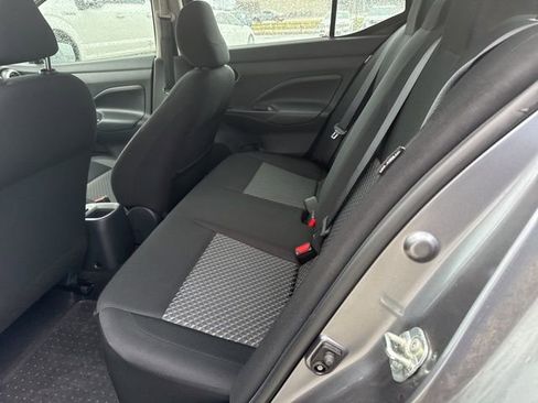 Used 2020 Nissan Versa S image 7